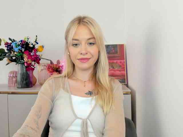 CindyGlam webcam