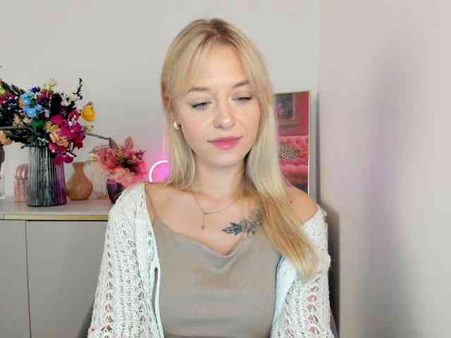 CindyGlam webcam