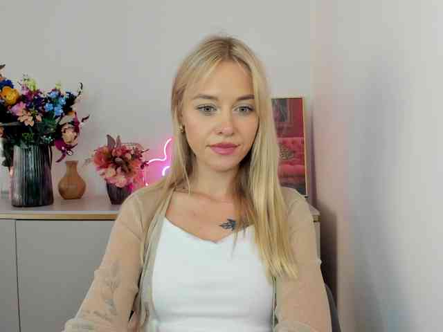 CindyGlam webcam