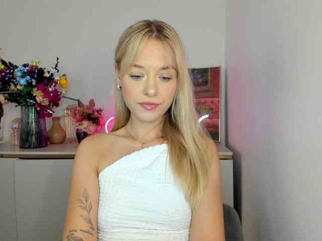 CindyGlam webcam