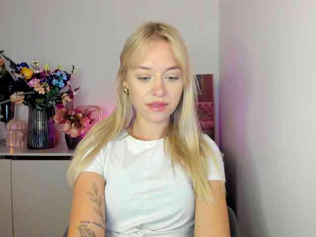 CindyGlam webcam
