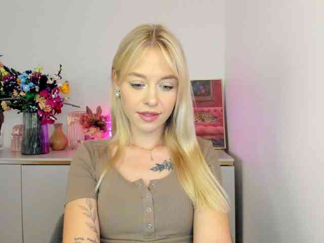 CindyGlam webcam
