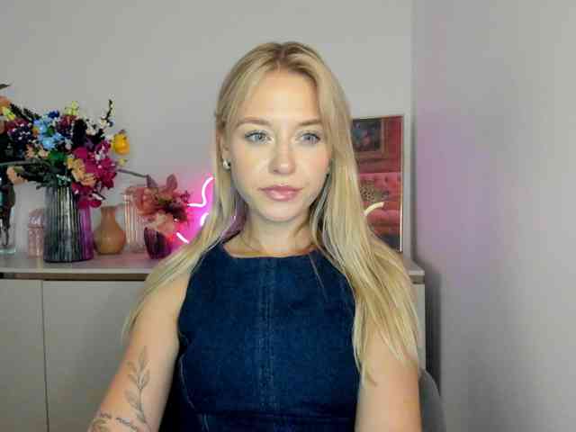 CindyGlam webcam