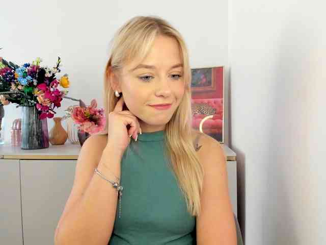 CindyGlam webcam