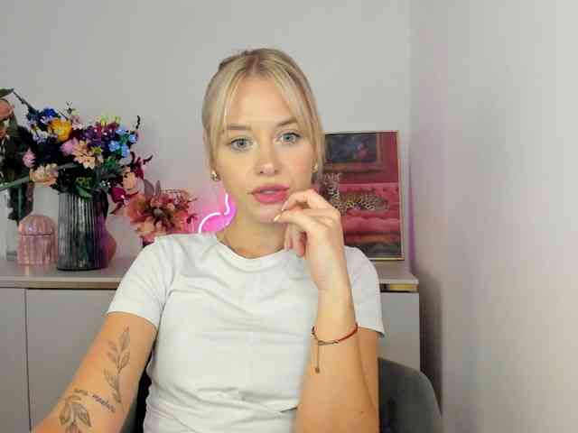 CindyGlam webcam