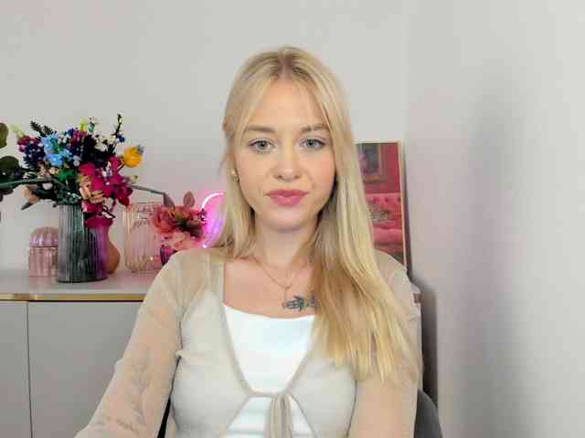 CindyGlam webcam
