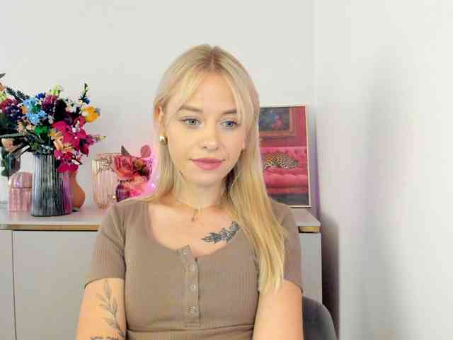 CindyGlam webcam