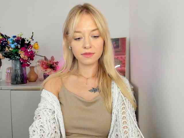 CindyGlam webcam