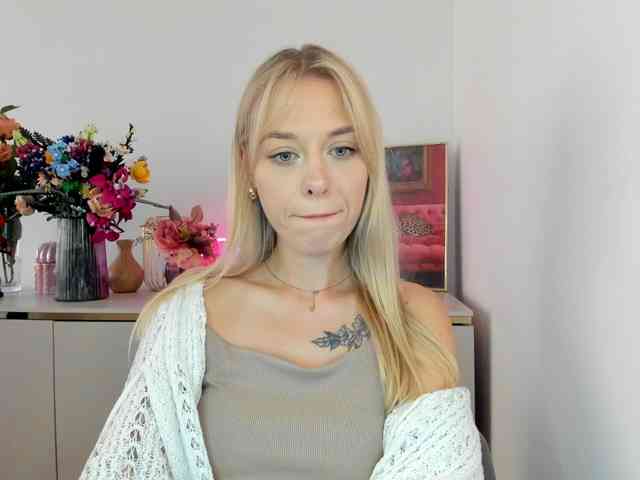 CindyGlam webcam