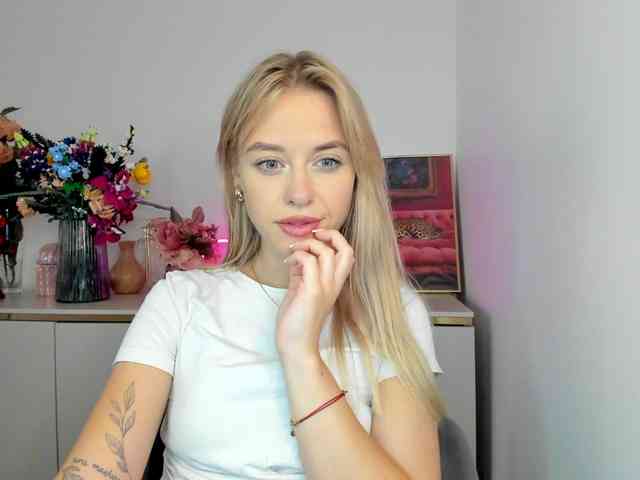 CindyGlam webcam