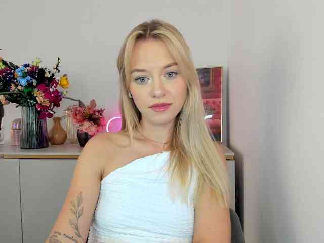CindyGlam webcam