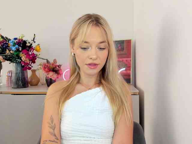 CindyGlam webcam
