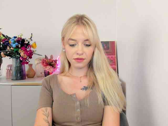 CindyGlam webcam