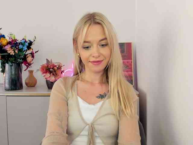 CindyGlam webcam