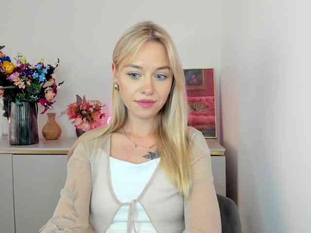 CindyGlam webcam