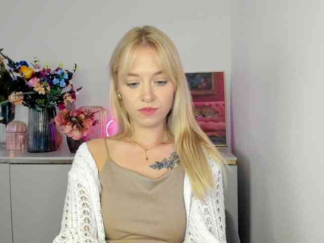 CindyGlam webcam