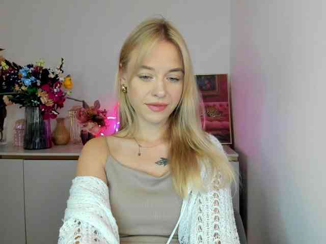CindyGlam webcam
