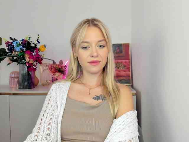 CindyGlam webcam