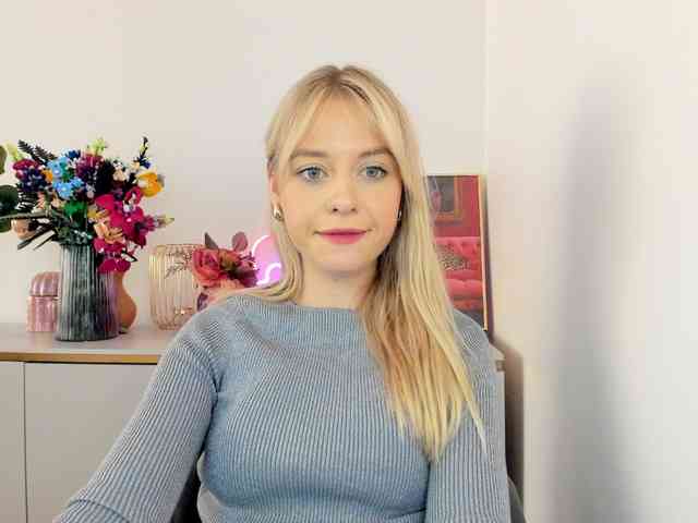 CindyGlam webcam