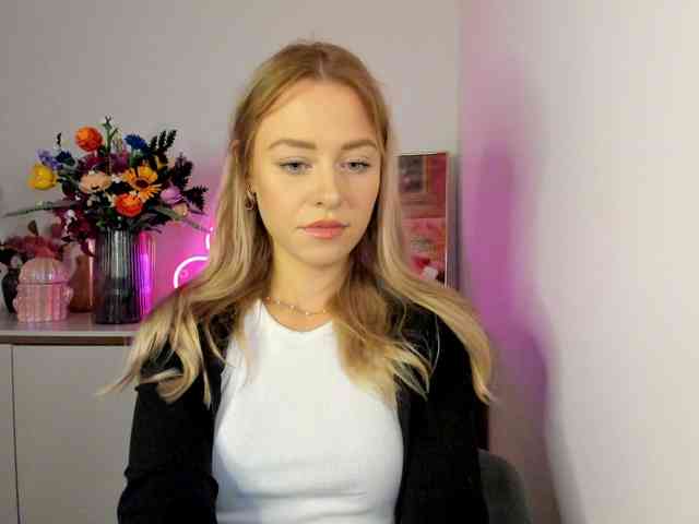 CindyGlam webcam