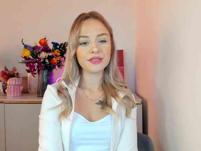 CindyGlam webcam