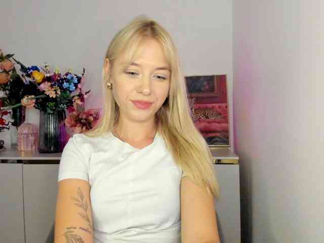 CindyGlam webcam
