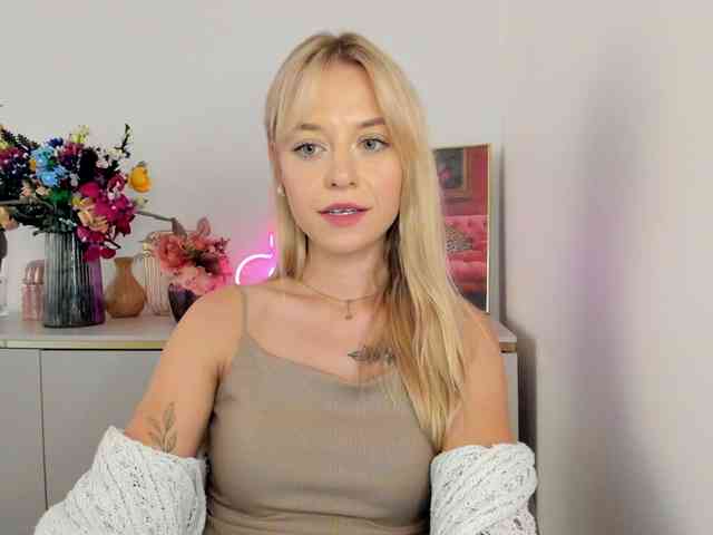 CindyGlam webcam