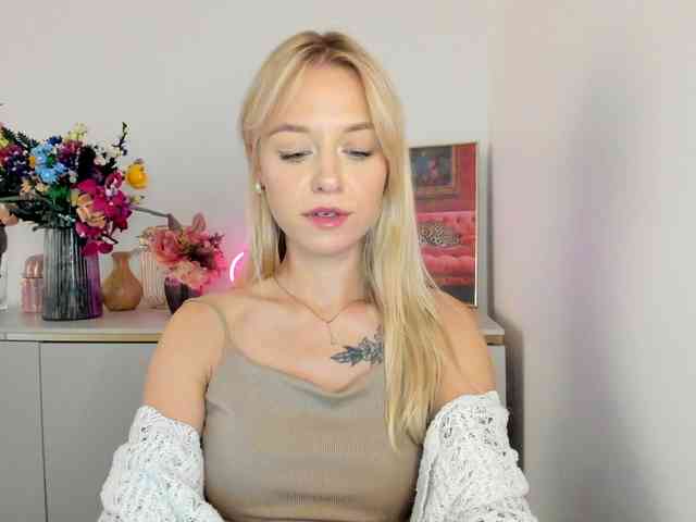 CindyGlam webcam