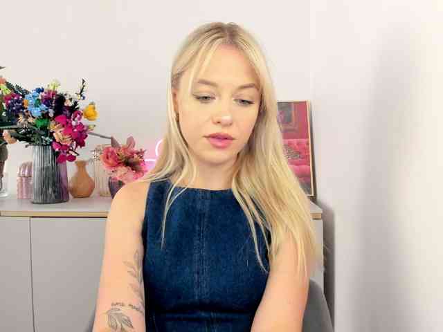 CindyGlam webcam