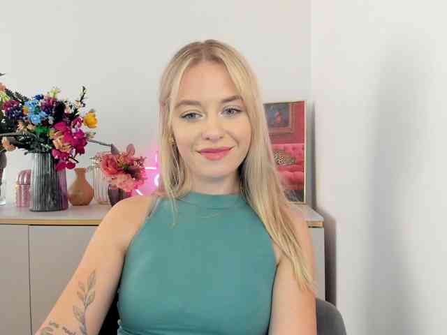 CindyGlam webcam
