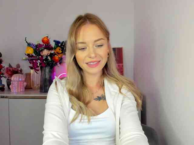 CindyGlam webcam
