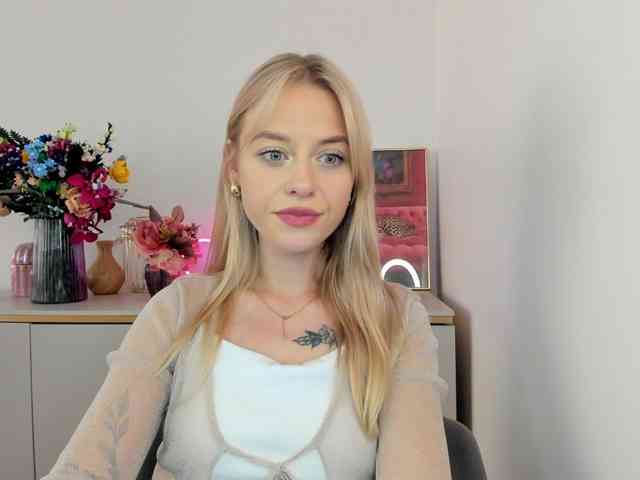 CindyGlam webcam