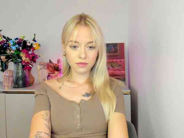 CindyGlam webcam
