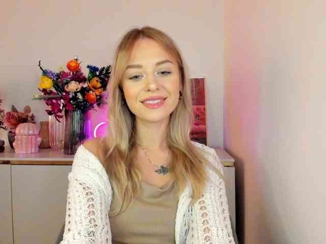 CindyGlam webcam