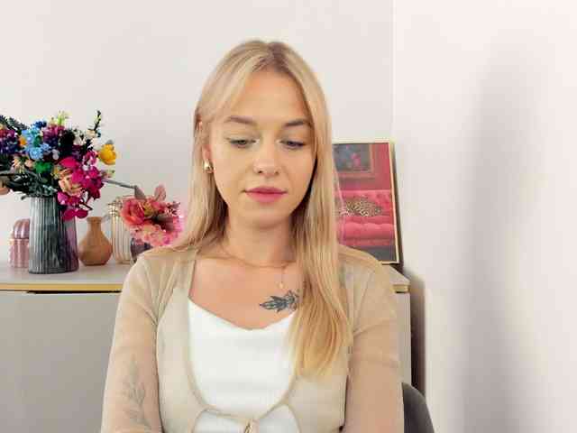 CindyGlam webcam