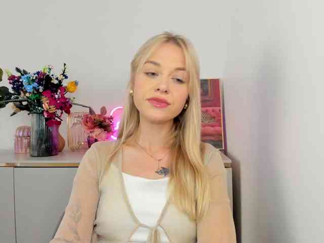 CindyGlam webcam