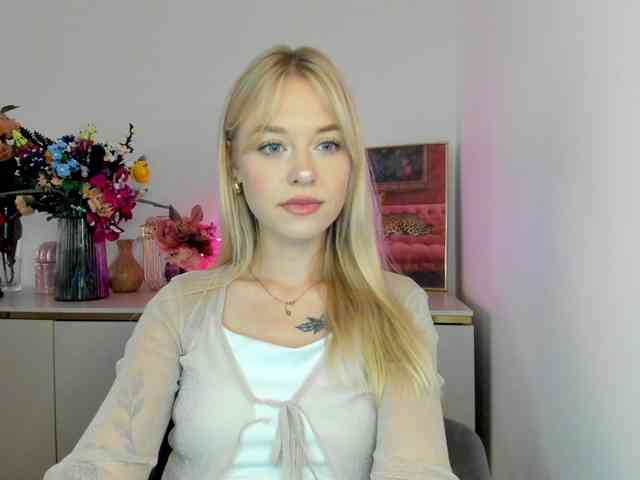 CindyGlam webcam