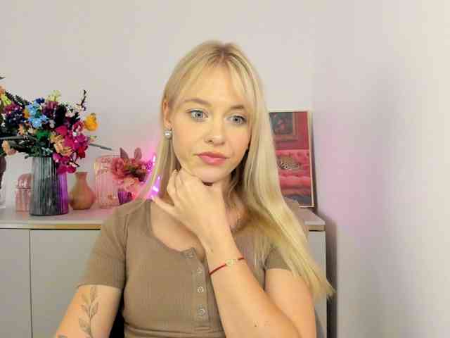 CindyGlam webcam