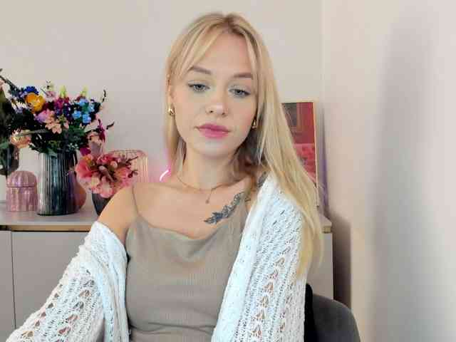 CindyGlam webcam