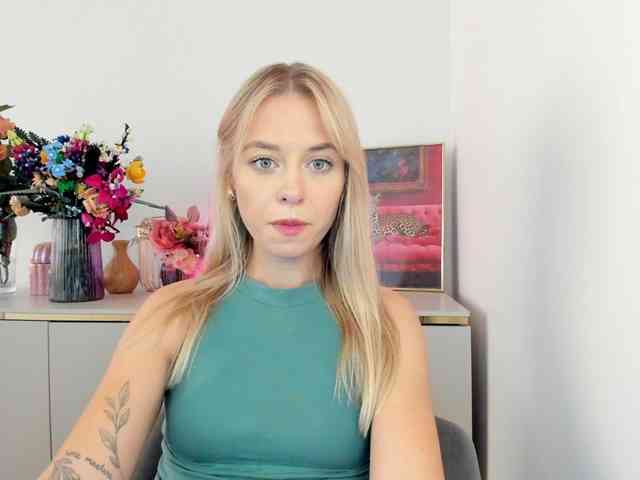 CindyGlam webcam