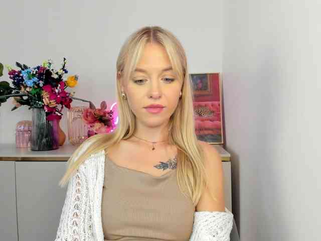 CindyGlam webcam