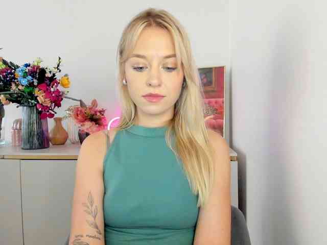 CindyGlam webcam