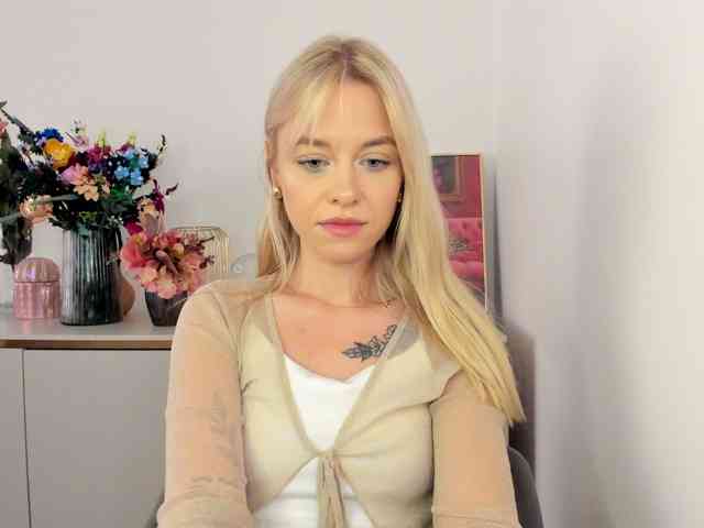 CindyGlam webcam