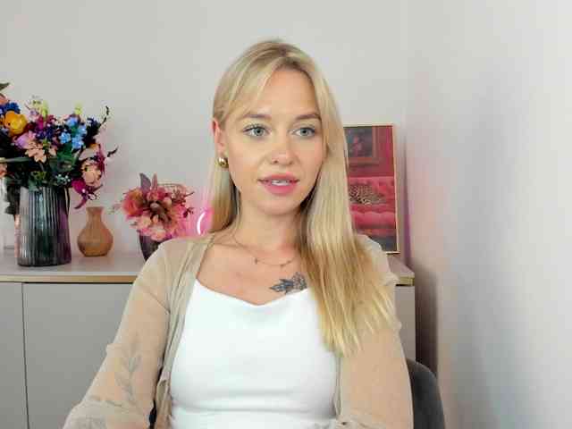 CindyGlam webcam
