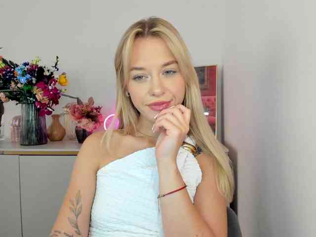 CindyGlam webcam