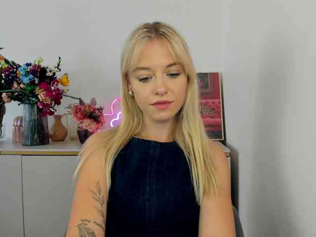 CindyGlam webcam