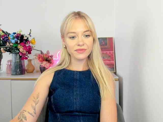 CindyGlam webcam