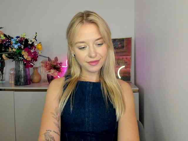 CindyGlam webcam