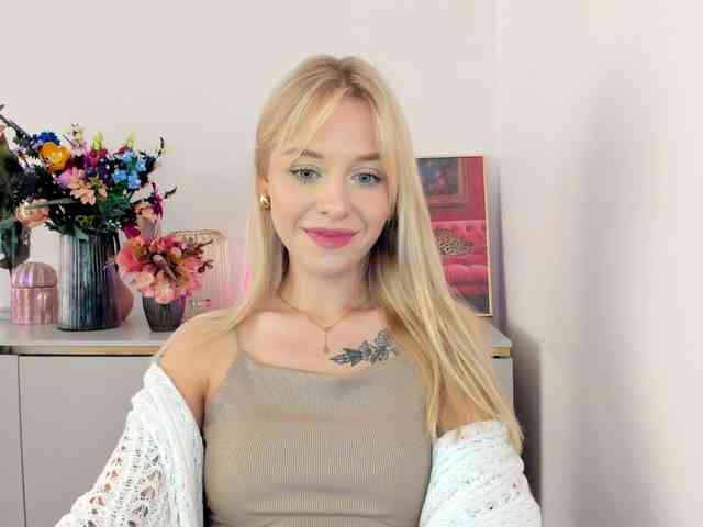 CindyGlam webcam