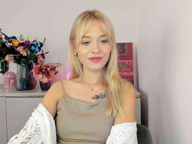 CindyGlam webcam